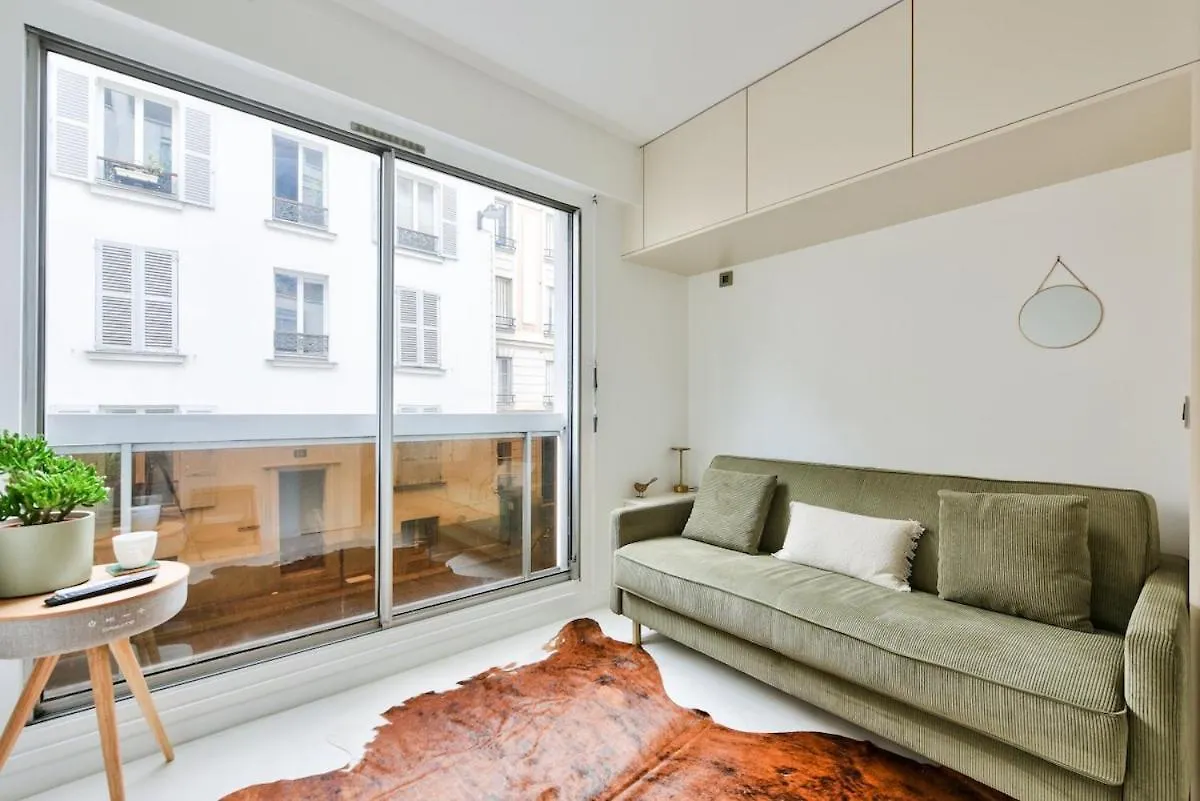 Cosy Studio Near Georges Brassens Parc Paris Apartment